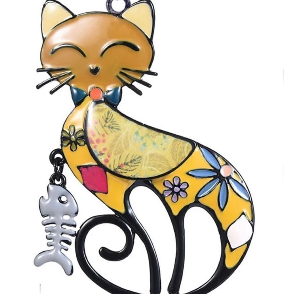 YELLOW ENAMEL CAT PENDANT